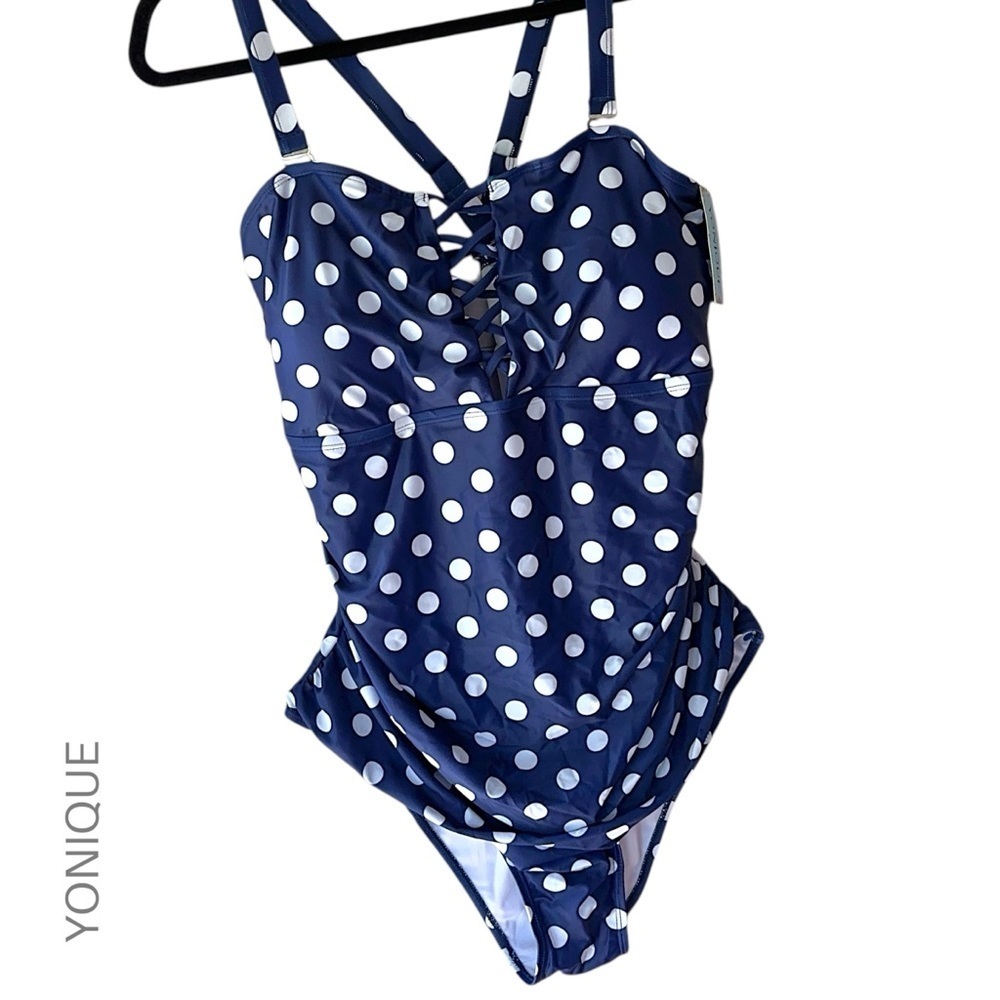 NWT | YONIQUE NAVY BLUE & WHITE POLKA DOT PLUS SIZE RUCHED SWIMSUIT | SIZE: 18 W